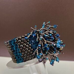 Mambo beaded bracelet-Hand beaded jewelry-Fringe bracelet-Size 7 “long -New